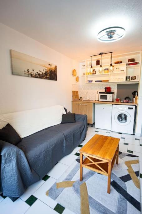 Apt Neuf 300M Plage Netflix Saint-Raphaël エクステリア 写真
